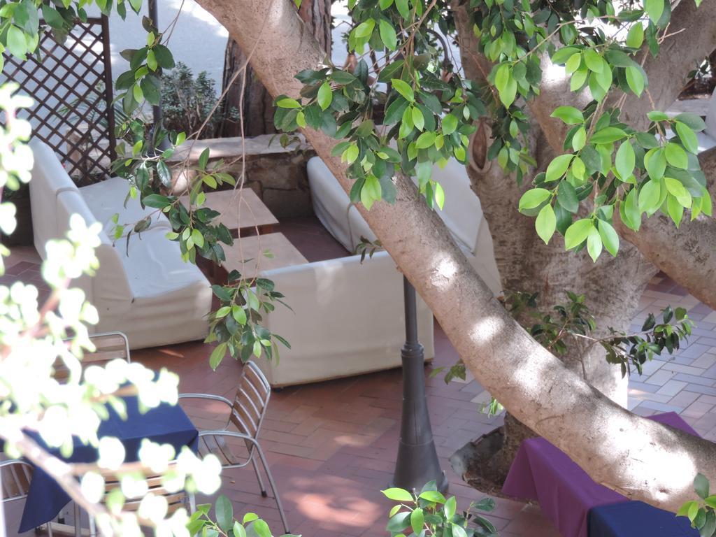 Albergo Miramare Cala Gonone Dış mekan fotoğraf