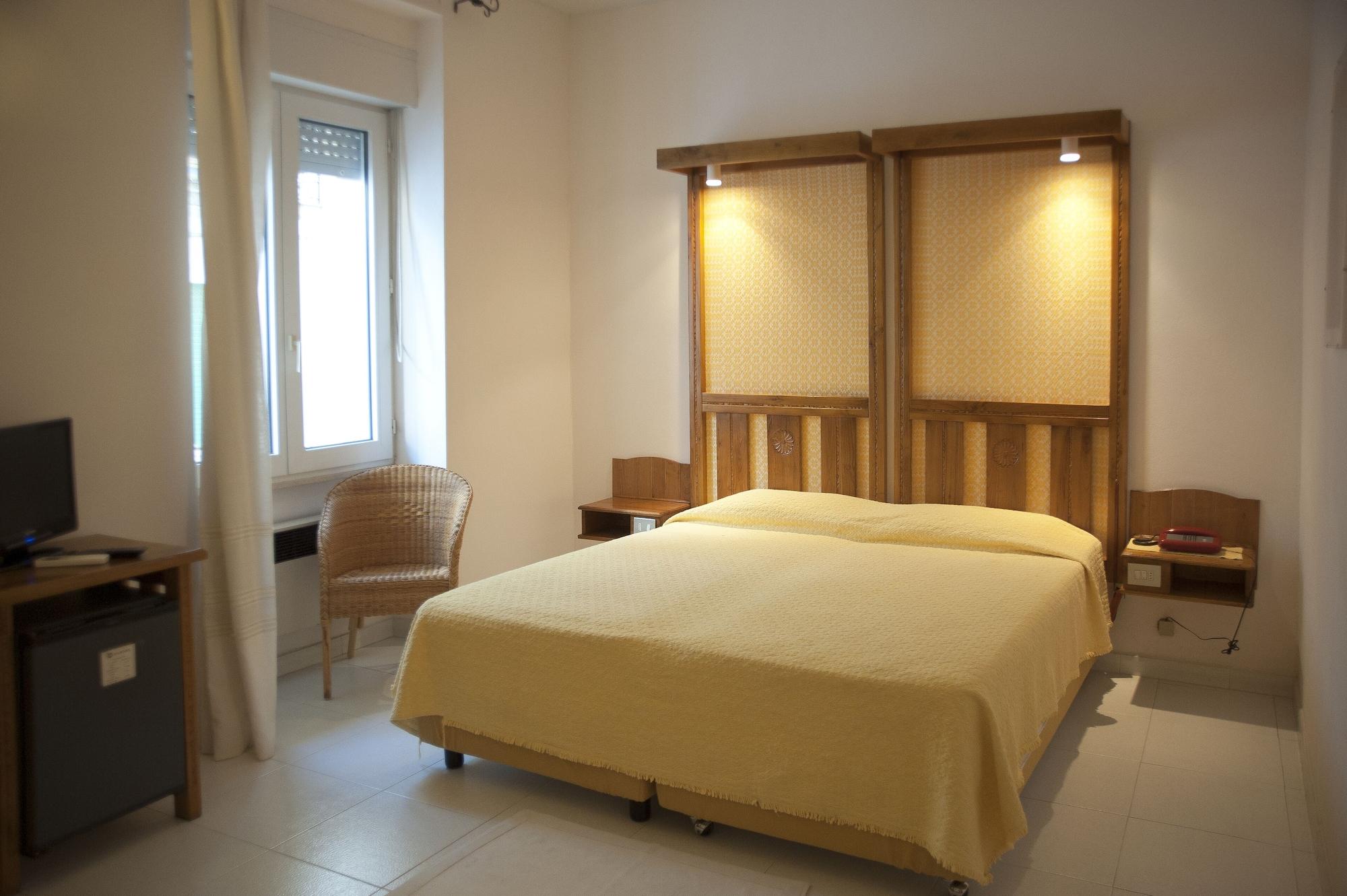 Albergo Miramare Cala Gonone Dış mekan fotoğraf